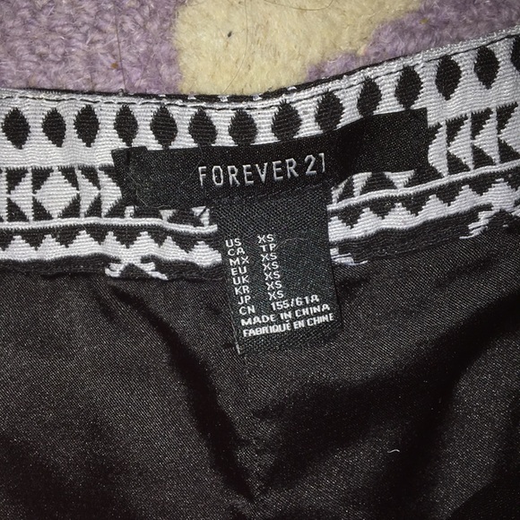 Aztec knit shorts - Picture 3 of 4